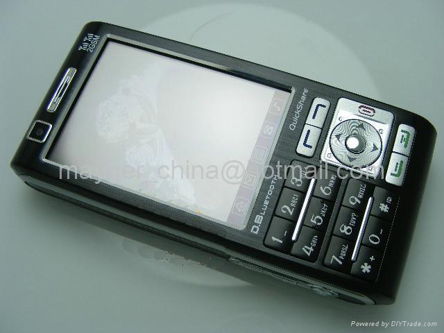 T800_Quad_band_Dual_SIM_TV_Mobile_Phone_9_0_Megapixel.jpg